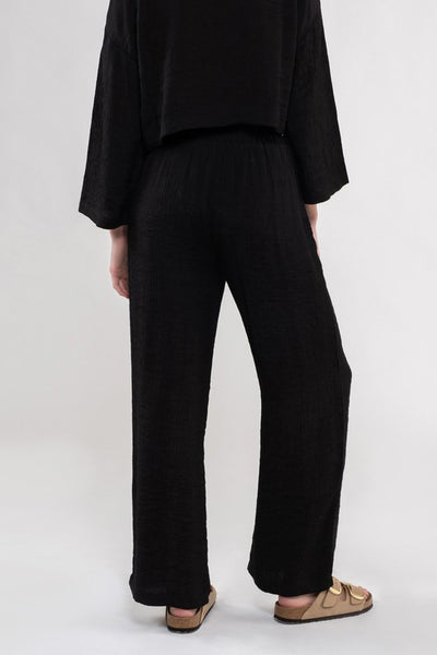 Wide Leg Lightweight Pant