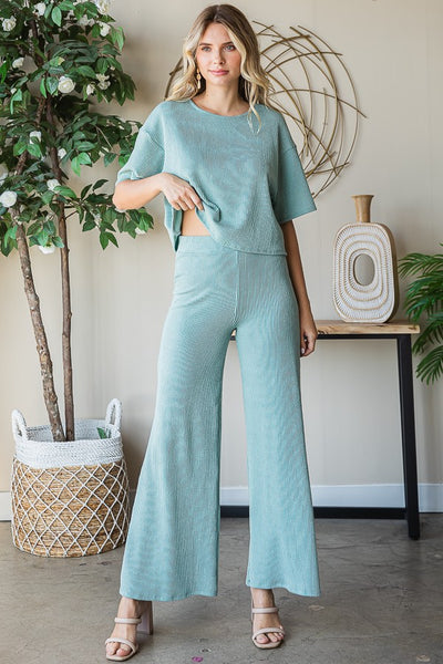 Ribbed Flare Lounge Set