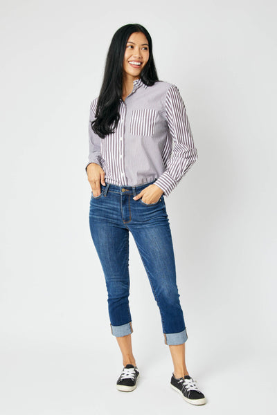 Judy Blue Jeans Mid Rise Vintage Cuffed Capri