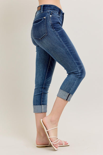 Judy Blue Jeans Medium Wash Cuffed Capri