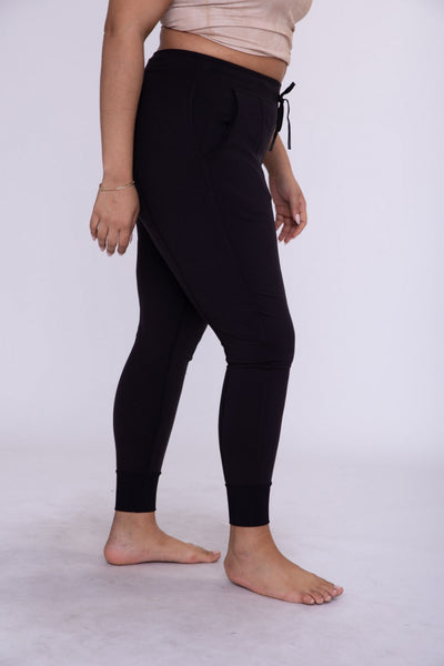 Paneled Slimming Joggers