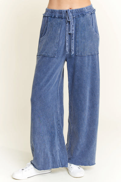 Mineral Wash Detailed Wide Leg Pant