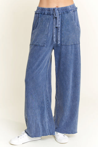 Mineral Wash Detailed Wide Leg Pant